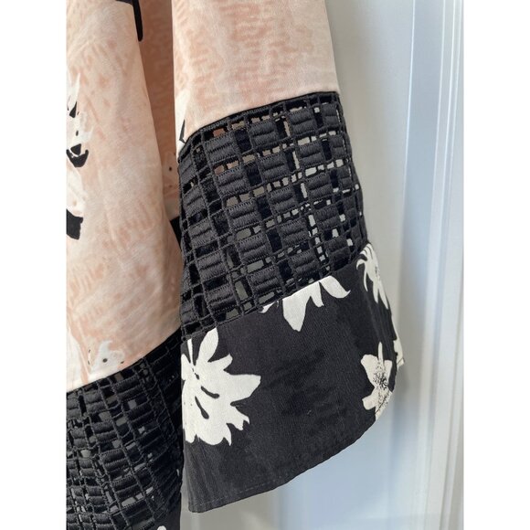 Alfani Blouse Size XL Petite Floral Crochet Trim V Hem Top Pink Black Bohemian - Picture 4 of 8